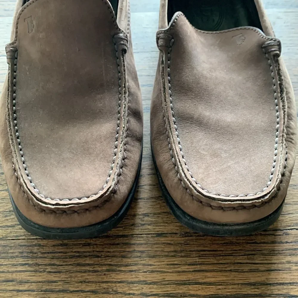 Tod’s brown leather driving shoes pebble rubber sole men’s size 8